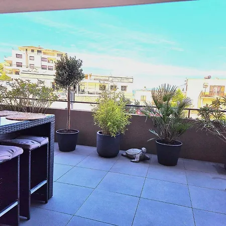 T2 De Standing Front De Appartement Propriano (Corsica)