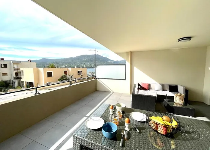 T2 De Standing Front De 公寓 普罗普里亚诺