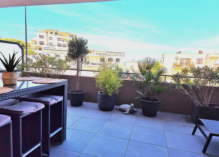 T2 De Standing Front De 公寓 普罗普里亚诺